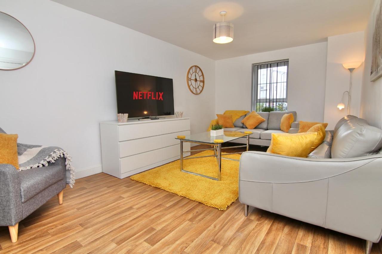 Canalview House - Fully Furnished Coventry City Centre Home Esterno foto