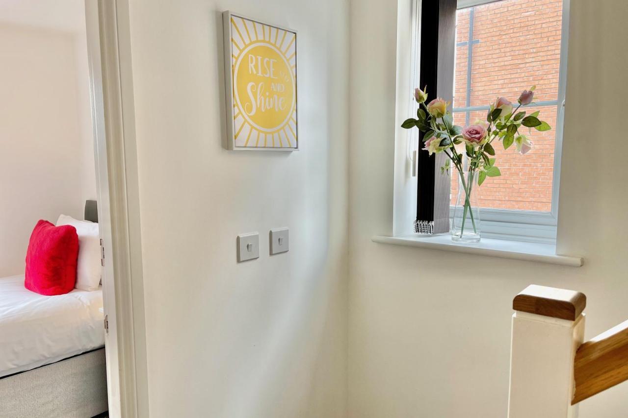 Canalview House - Fully Furnished Coventry City Centre Home Esterno foto