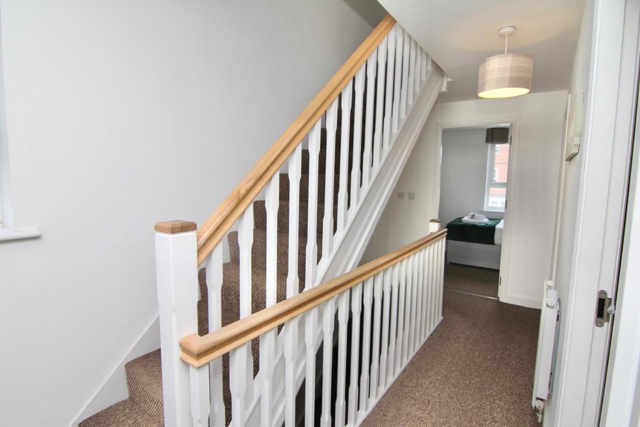 Canalview House - Fully Furnished Coventry City Centre Home Esterno foto